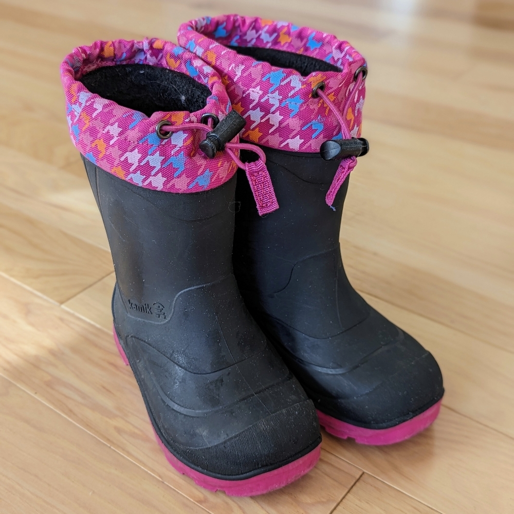Kids Kamik snowbuster boots